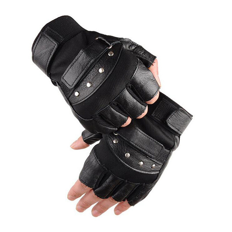 ハーフフィンガーレザーフィットネスグローブ,ブラックリベット - Tech Wear Accessories のレビューと価格